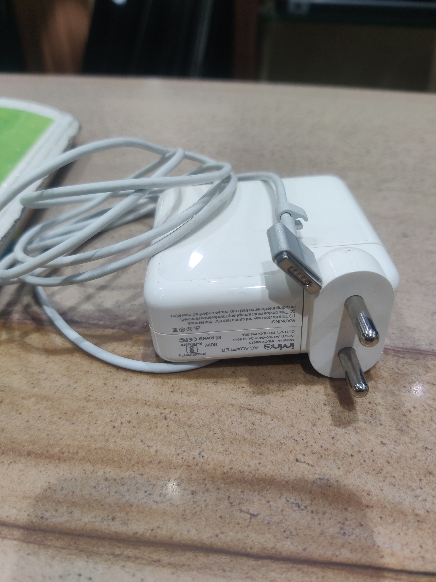 Apple Adaptor 