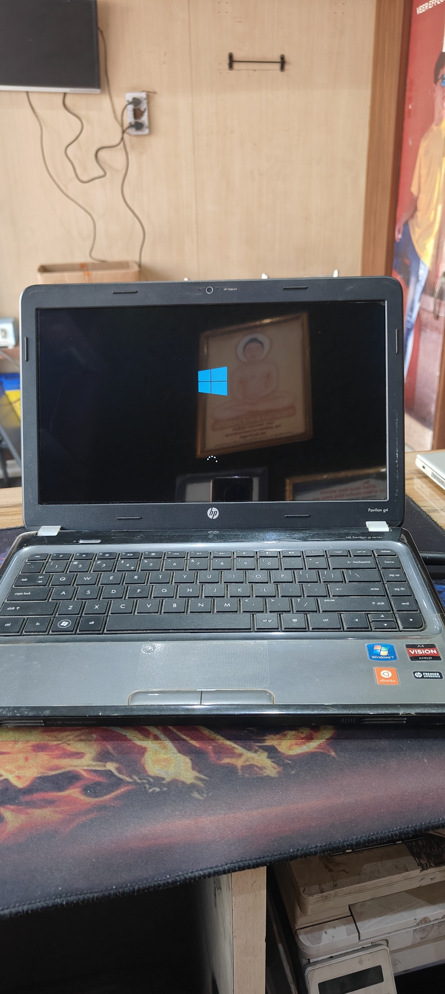 Hp laptop akhilesh yadav