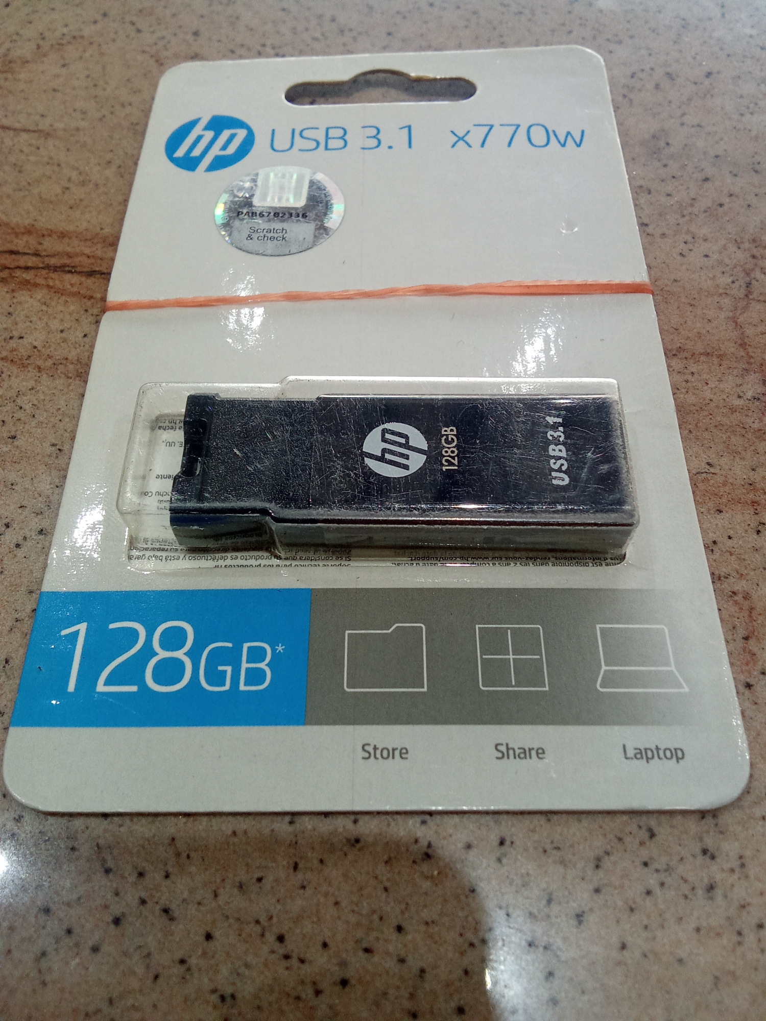 Pen drive 128 gb hp