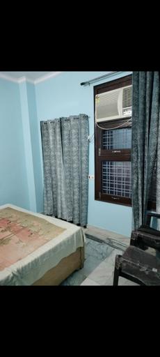 2 ROOMS FURNISHED SEPARATE FLAT FOR RENT ONLY FOR SINGLE PERSON in Muzaffarnagar